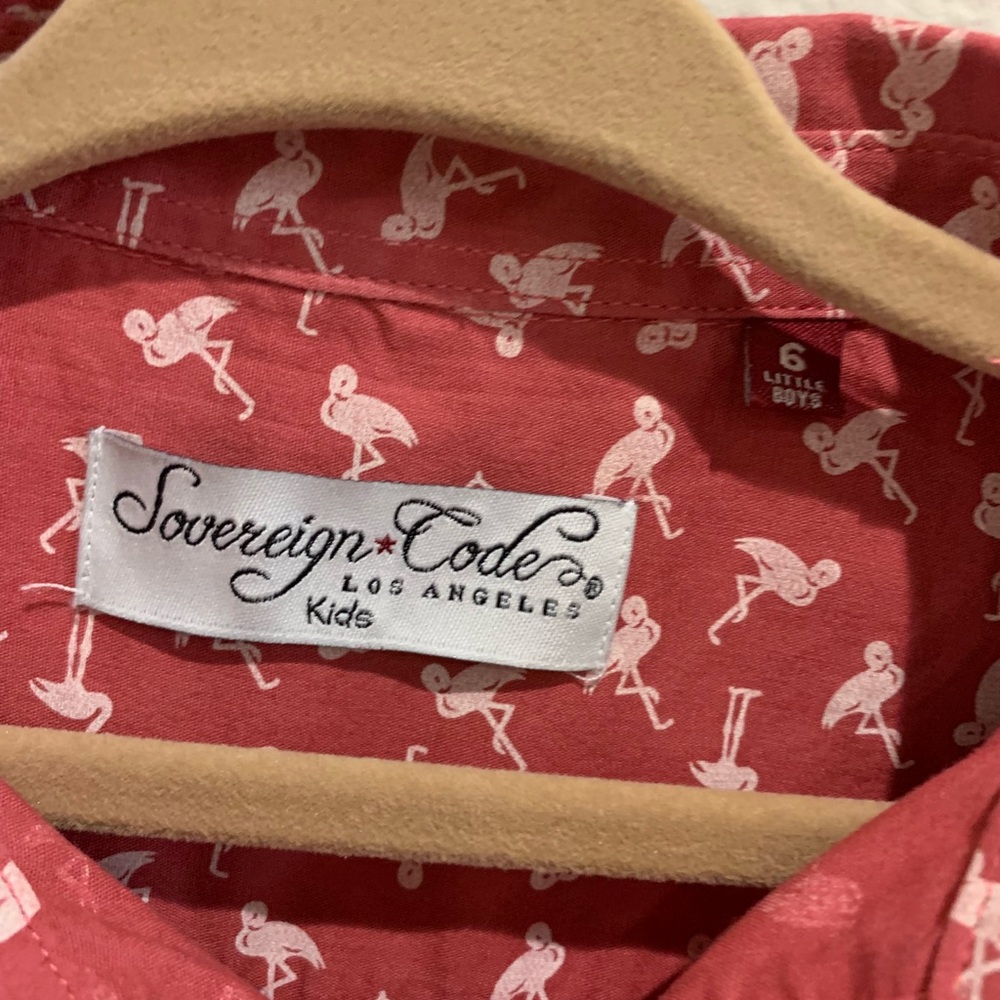 Sovereign code boys size 6